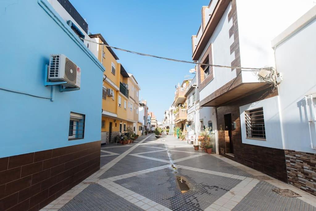 House In Fishing Village El Palo - Tcm Málaga Eksteriør billede
